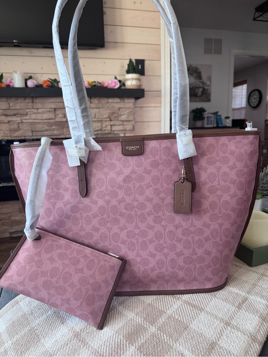 Coach Handbags - Coach Pink Signature Taxi Tote with Matching Pouch / Pink Sable